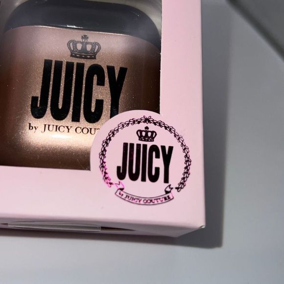 JUICY Couture cover for Gen 2 Air Pods Rose Gold & Black case AirPods NEW - Picture 4 of 6